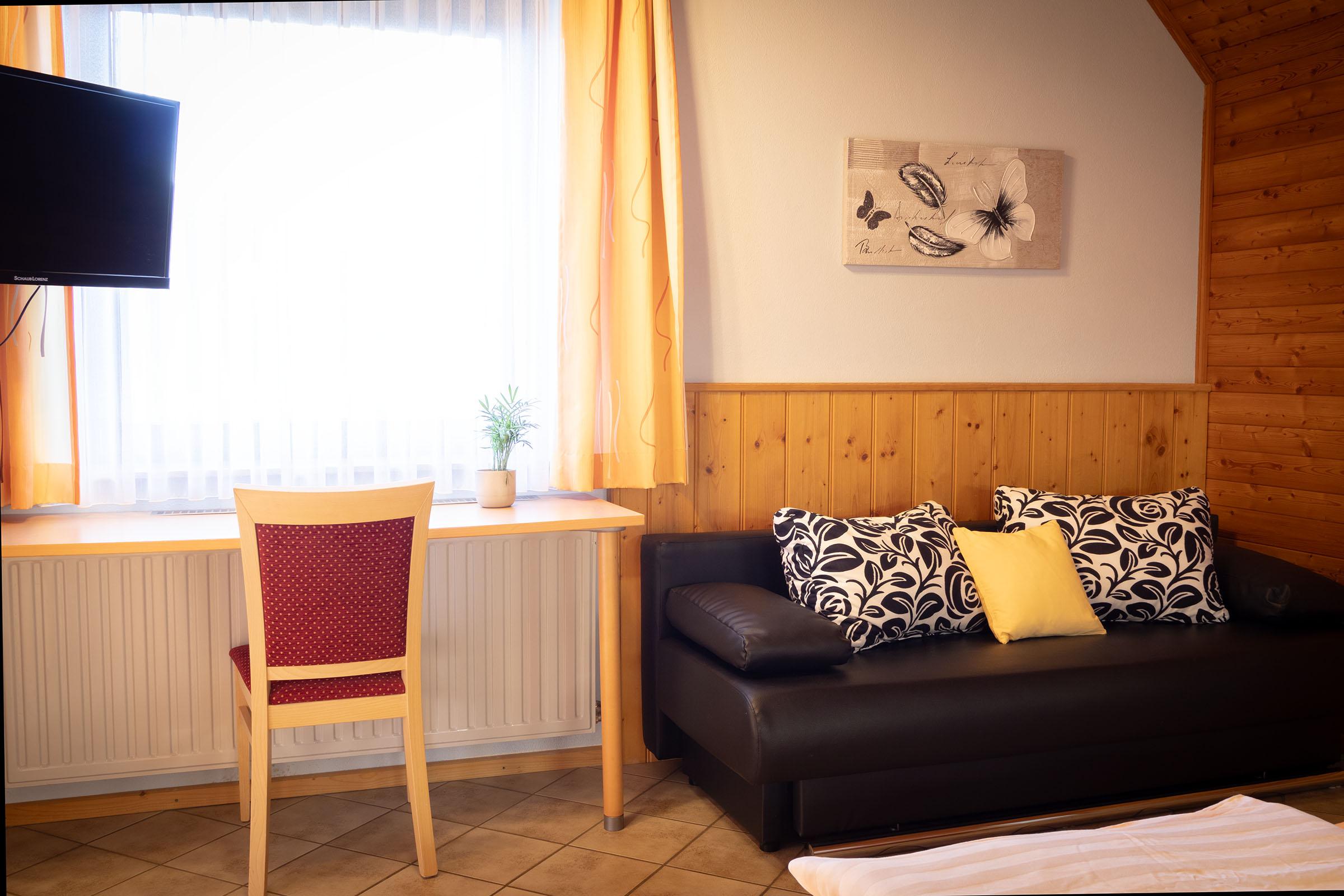 Innenbereich der Zimmer/Appartements im Gästehaus/Pension Kreischberg, Familie Mayer